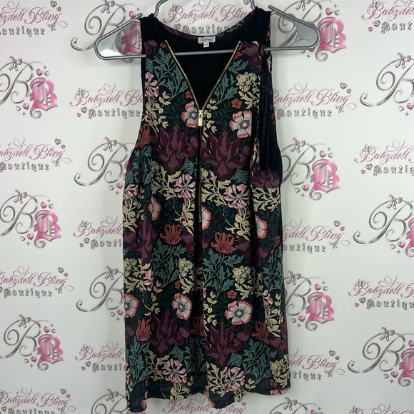 Kismet Tops - Kismet tank top zipper detail zip up blouse flowers Multicolor Floral Mini Dress